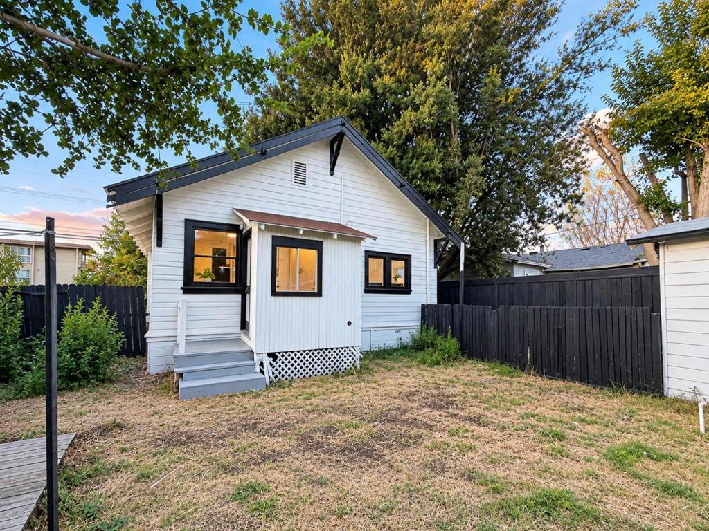 149 Dutton Avenue Property Photo 46