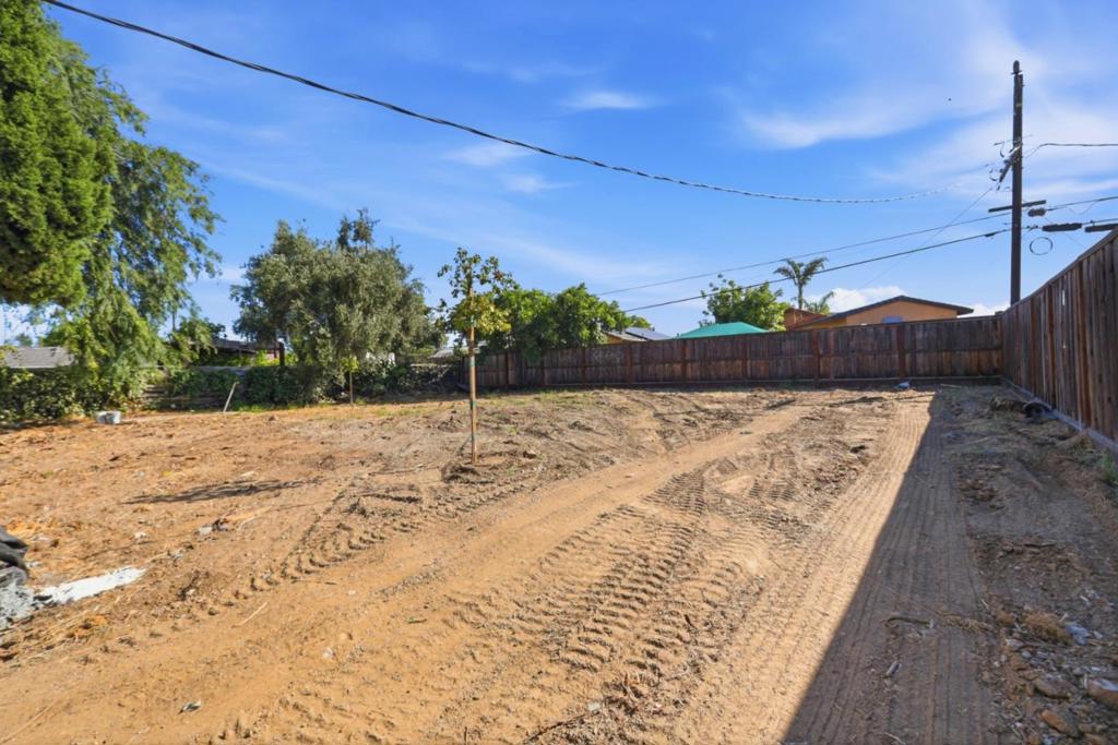 13020 Pfeifle Avenue Property Photo 2