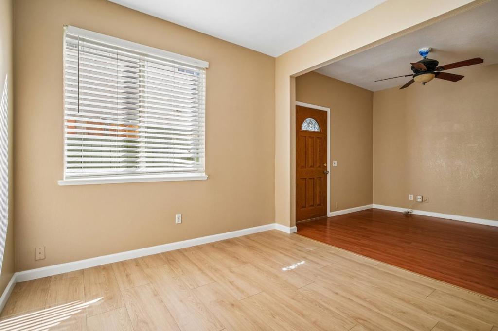 421 De Bord Drive Property Photo 9