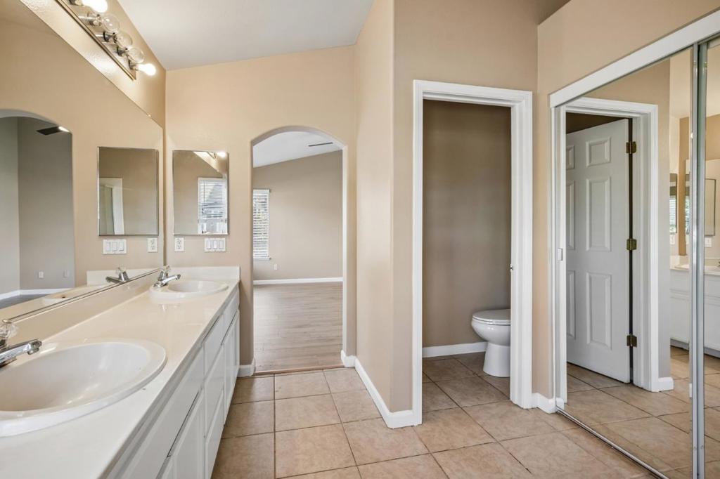 421 De Bord Drive Property Photo 21