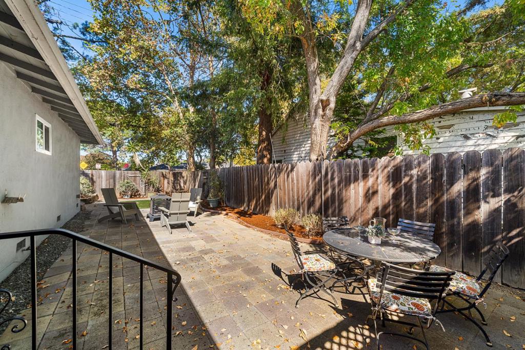 Junipero Avenue Property Photo 30