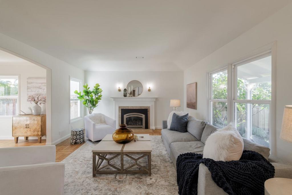 1435 Nadina Street Property Photo 4