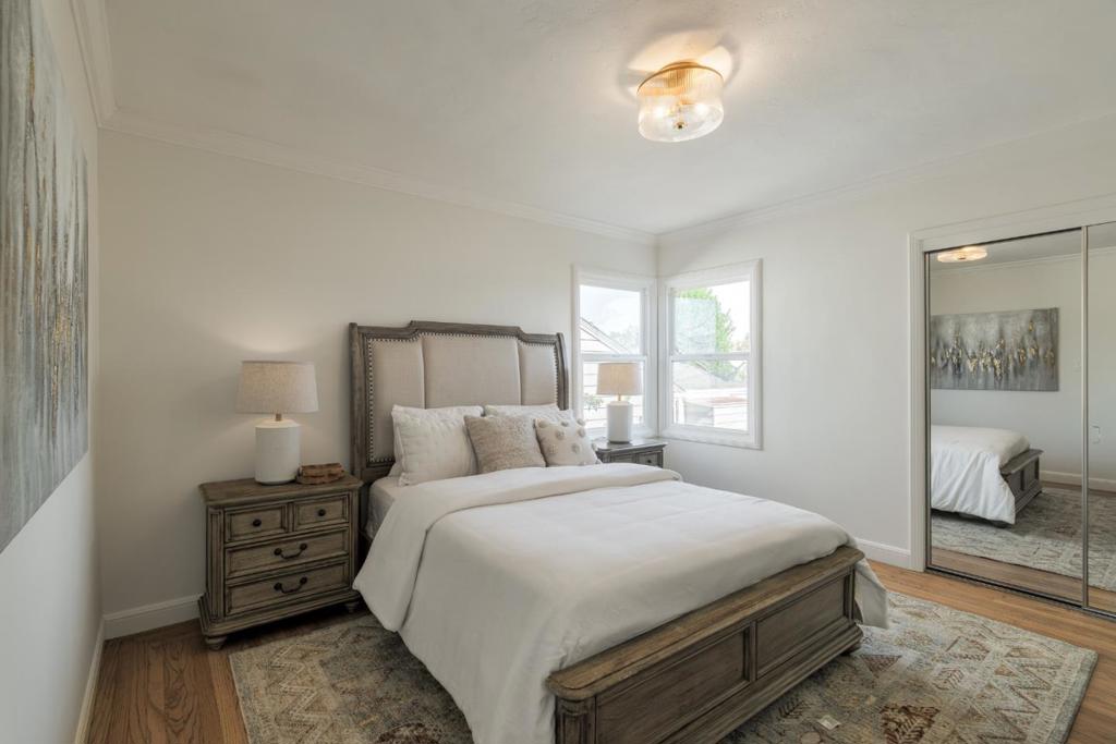1435 Nadina Street Property Photo 14