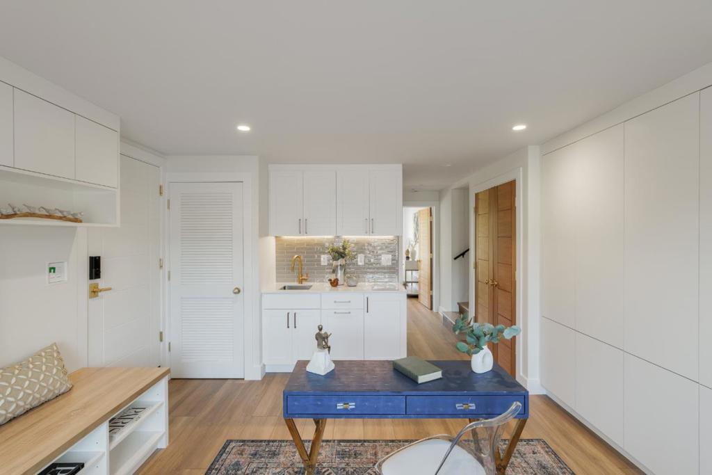 1435 Nadina Street Property Photo 27