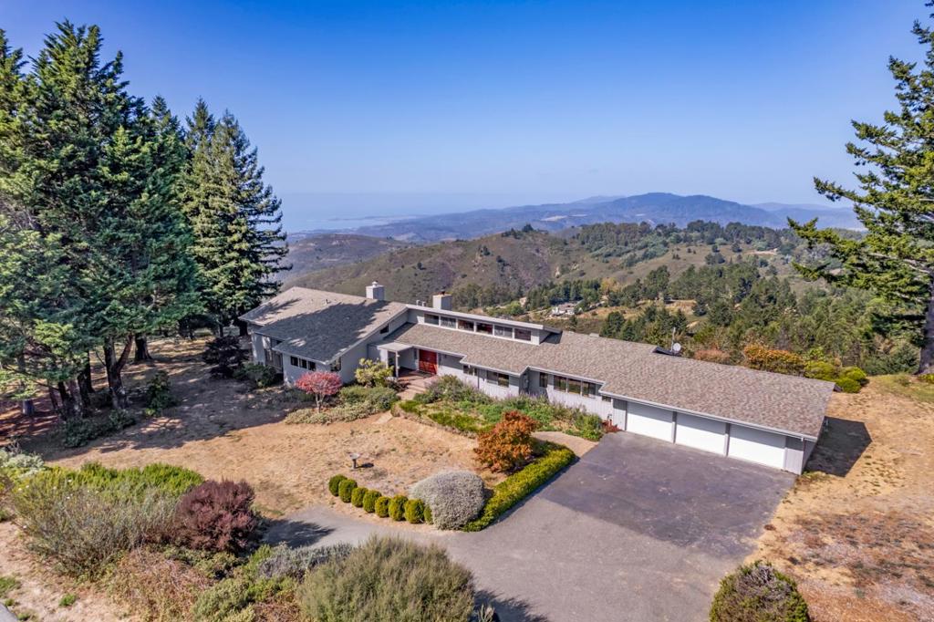 12520 Skyline Boulevard Property Photo 1