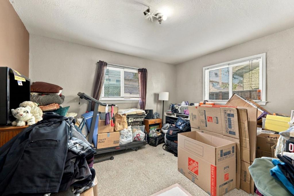 1643 Stardust Court Property Photo 20