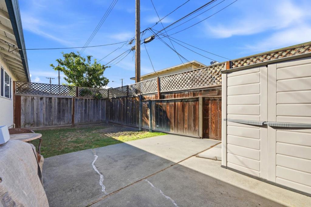 1643 Stardust Court Property Photo 25