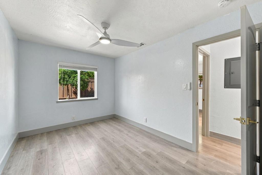 4147 Mira Loma Way Property Photo 10