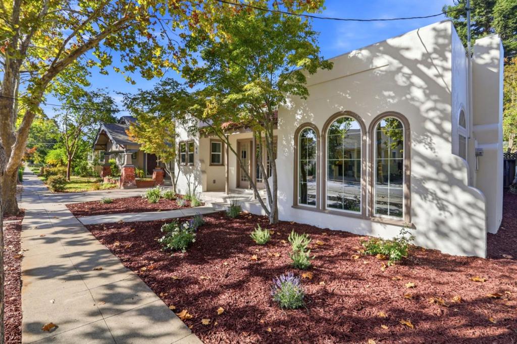 65 Cleaves Avenue Property Photo 4