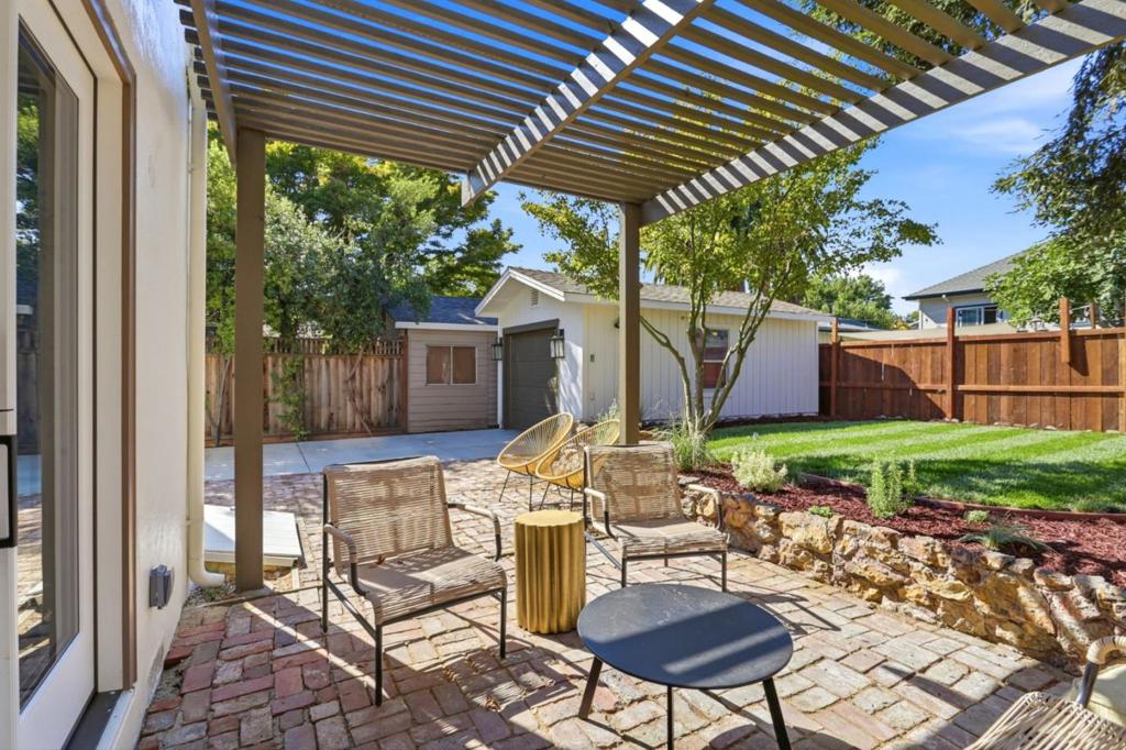 65 Cleaves Avenue Property Photo 33