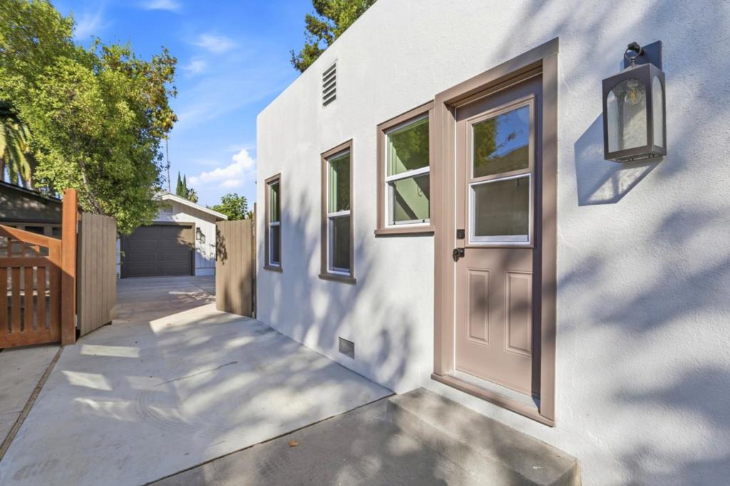 65 Cleaves Avenue Property Photo 38
