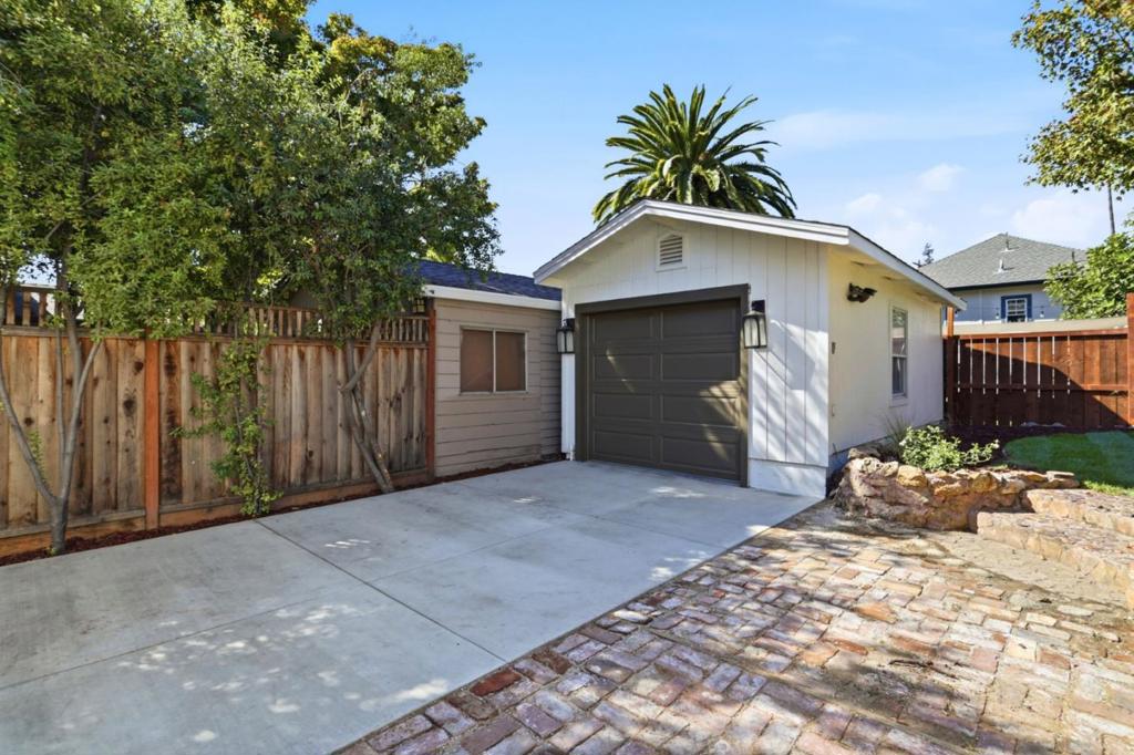 65 Cleaves Avenue Property Photo 40