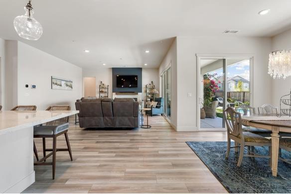 140 Scarlett Way Property Photo 10