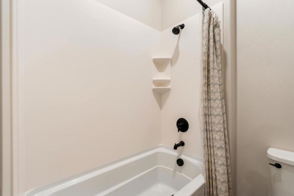 140 Scarlett Way Property Photo 24