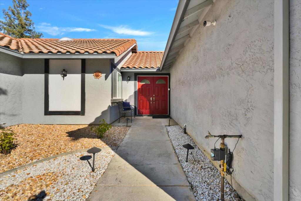 2979 Silverland Drive Property Photo 5