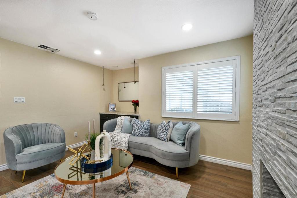 2979 Silverland Drive Property Photo 26