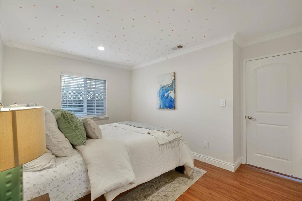 2979 Silverland Drive Property Photo 38