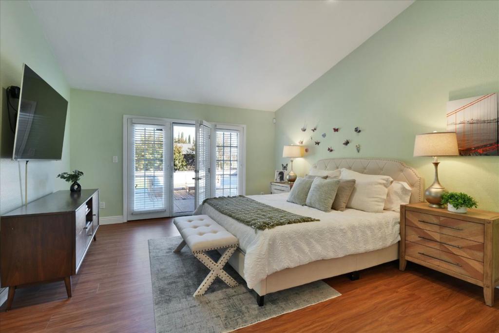 2979 Silverland Drive Property Photo 41