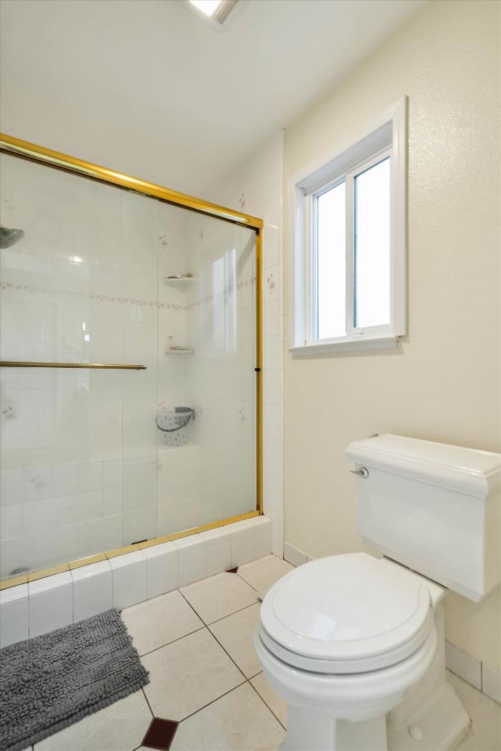 2979 Silverland Drive Property Photo 49