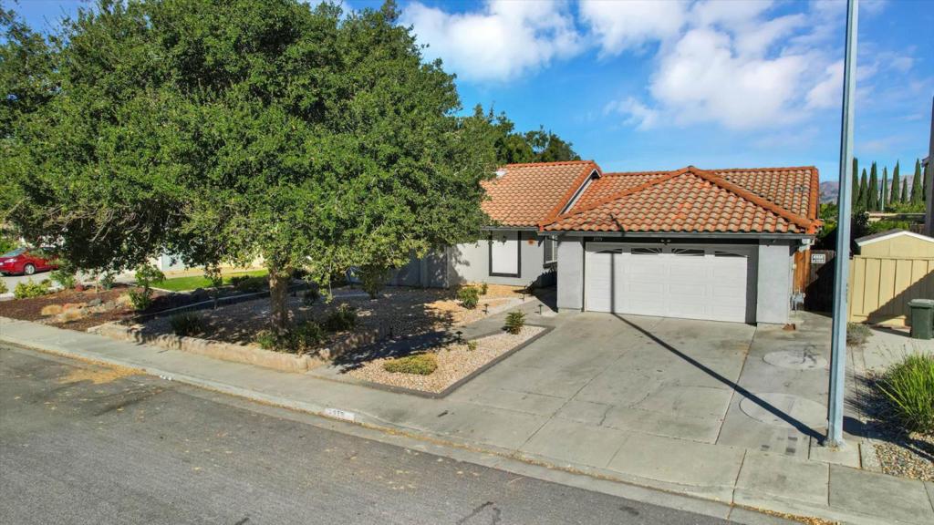 2979 Silverland Drive Property Photo 67