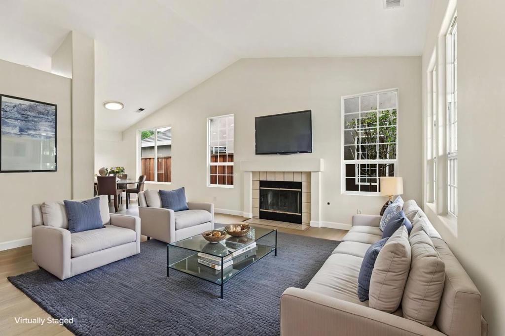 1181 Jacqueline Drive Property Photo 4