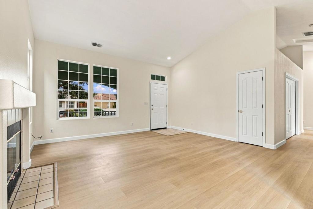 1181 Jacqueline Drive Property Photo 7