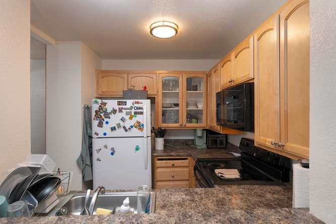 1122 Whipple Avenue 15 Property Photo 9