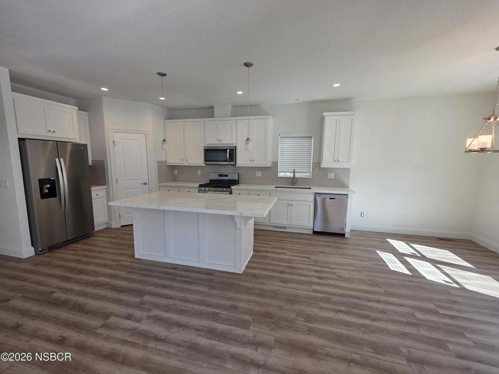 2056 Ca 154 6 Property Photo 3