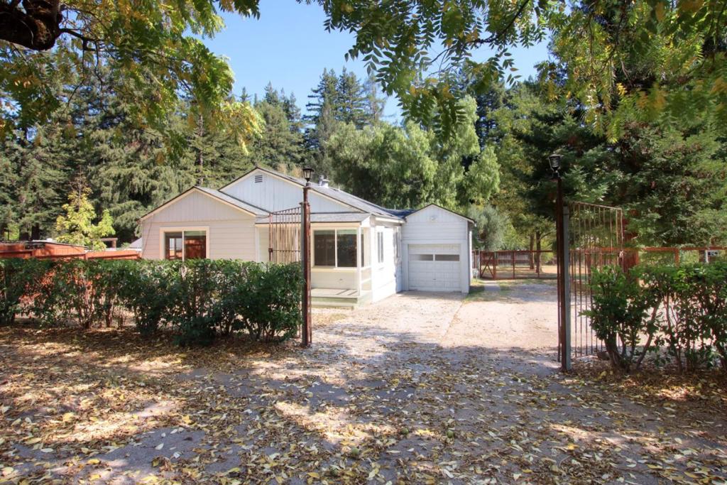 ML82064420 Property Photo 2