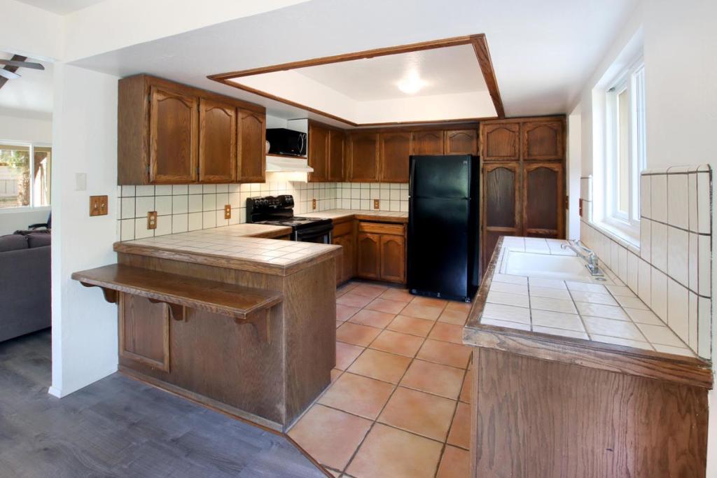 ML82064420 Property Photo 26