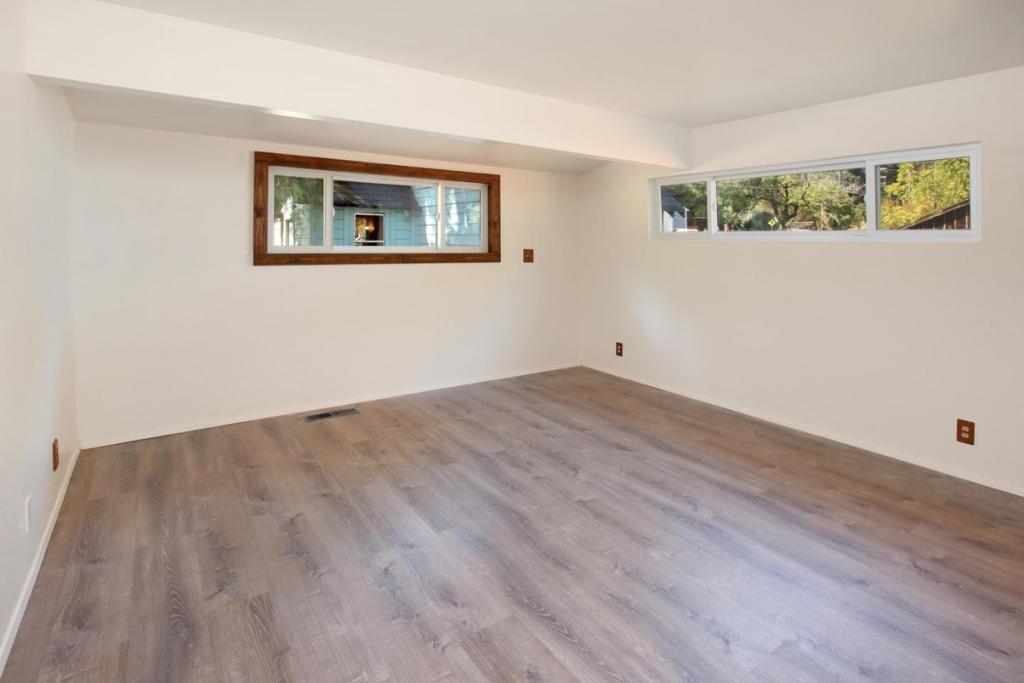 ML82064420 Property Photo 35