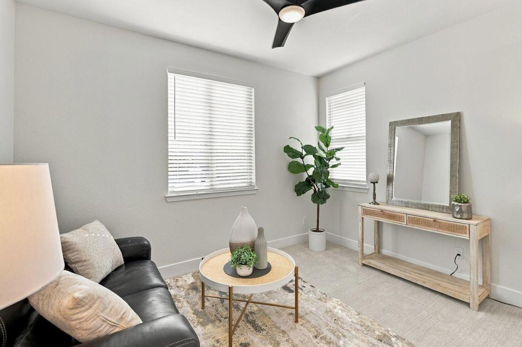 1612 Goldenstar Court Property Photo 20