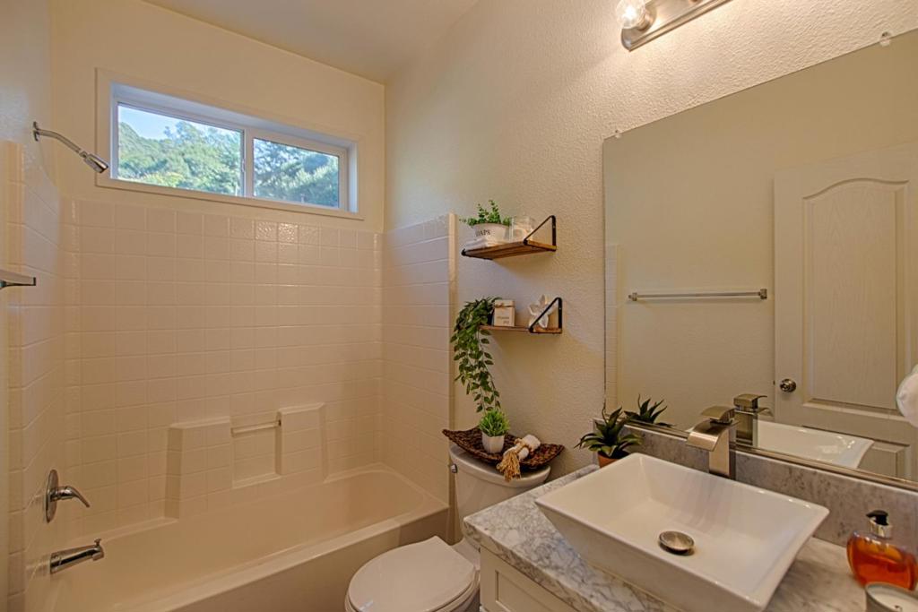 149 Hahns Road 149 Property Photo 16