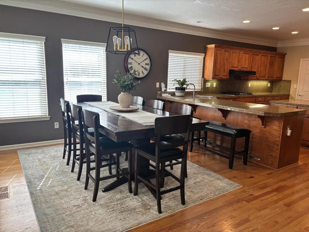 1190 Squirrel Creek Place Property Photo 10