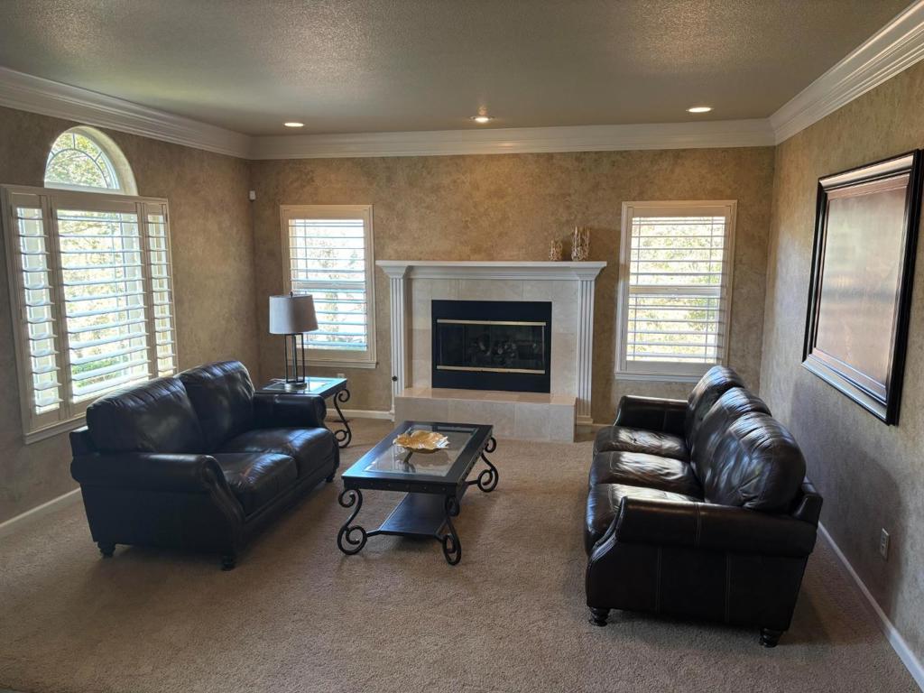 1190 Squirrel Creek Place Property Photo 18