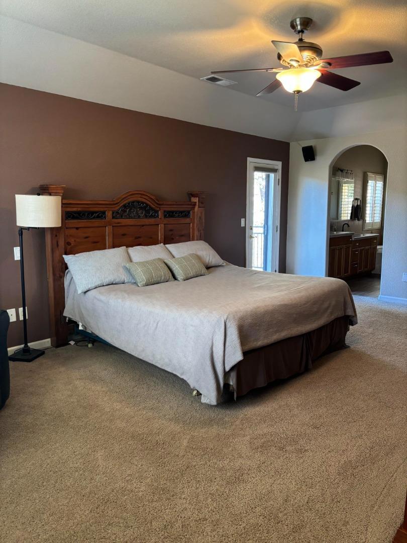 1190 Squirrel Creek Place Property Photo 20