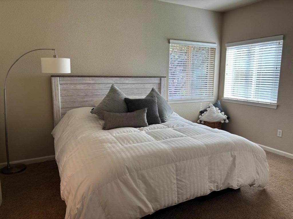 1190 Squirrel Creek Place Property Photo 24