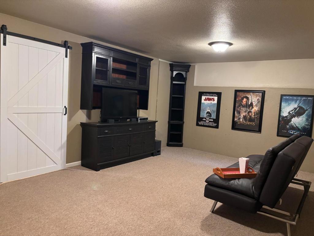 1190 Squirrel Creek Place Property Photo 46