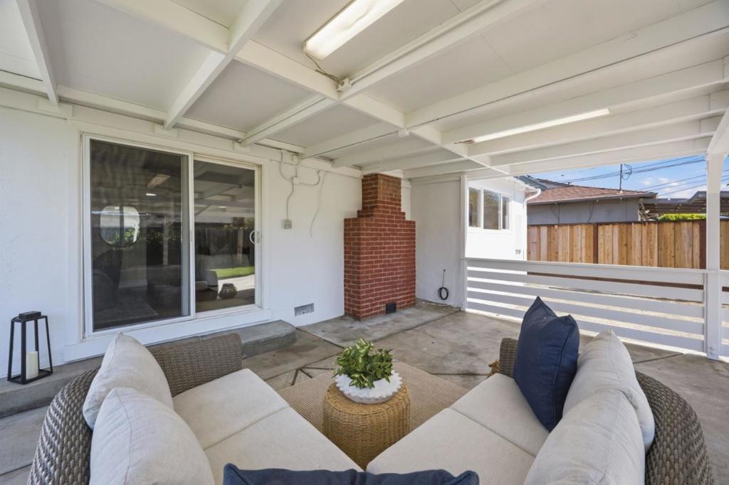 1858 Comstock Lane Property Photo 30