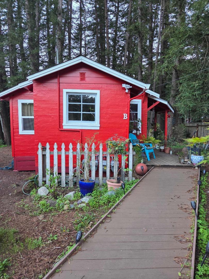 10040 Highway 9 Property Photo 7