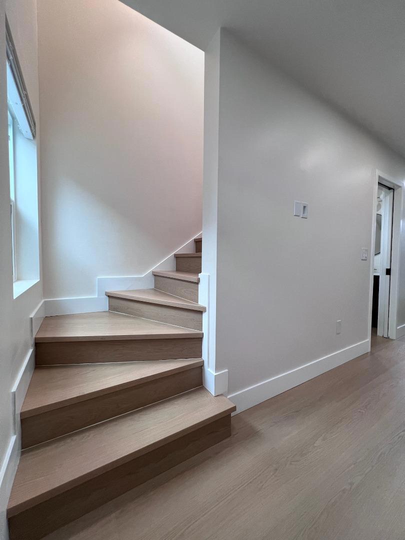 532 Mayfair Avenue A Property Photo 13