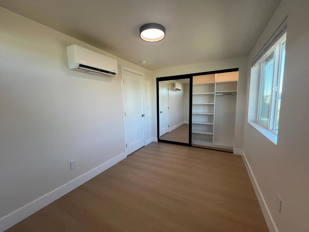 532 Mayfair Avenue A Property Photo 25