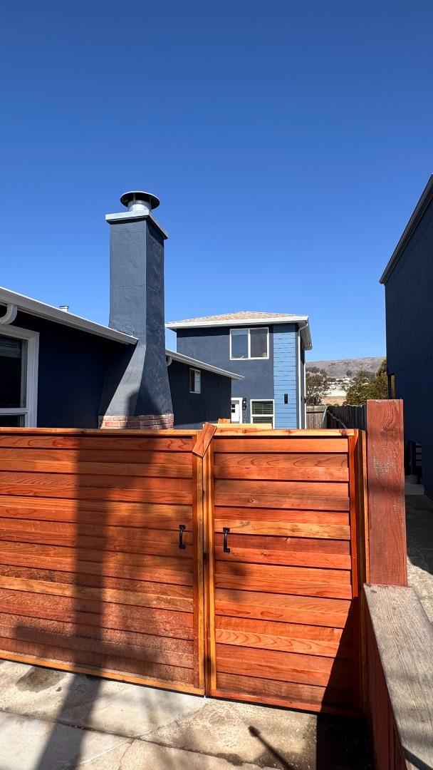 532 Mayfair Avenue A Property Photo 32