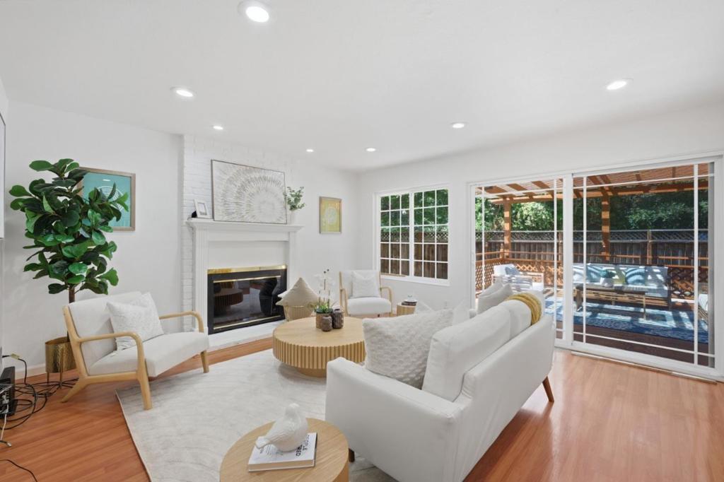 3350 Woodside Lane Property Photo 18