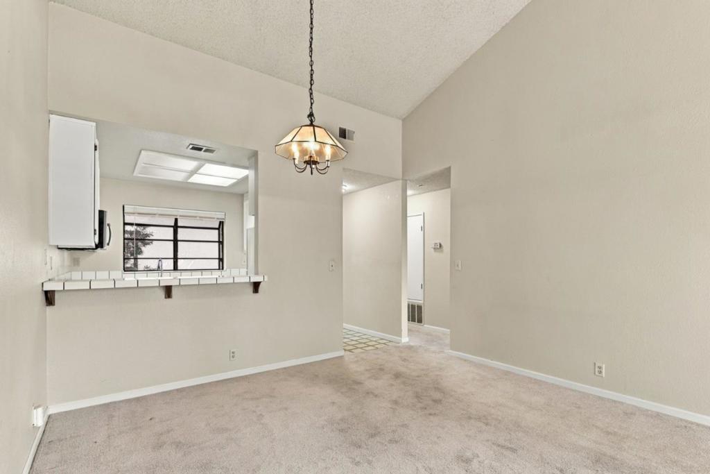 1400 Bowe Avenue 1206 Property Photo 8