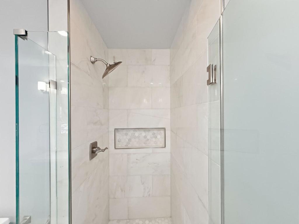 625 Nottingham Way Property Photo 18