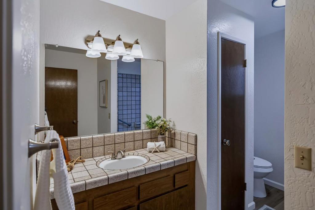 546 Monterey Drive Property Photo 16