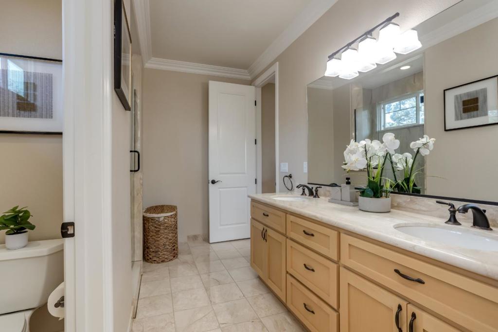 106 George Court Property Photo 22