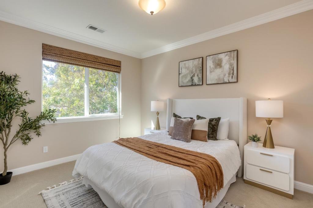 106 George Court Property Photo 28