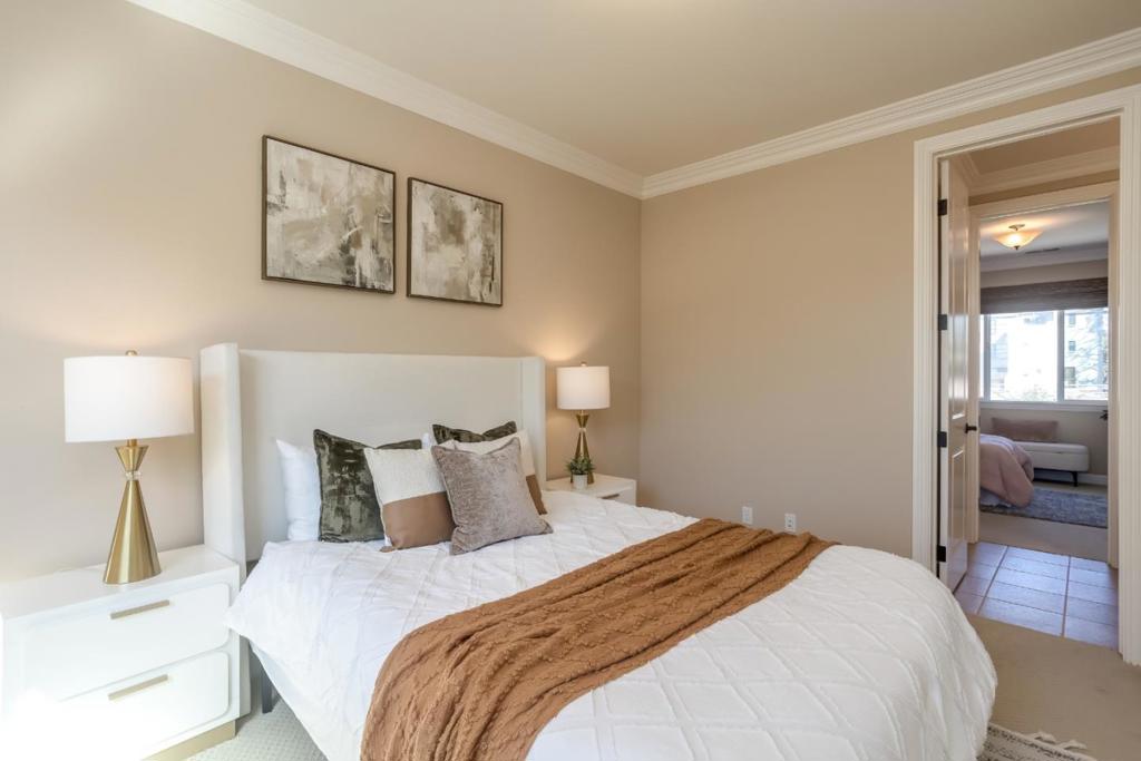 106 George Court Property Photo 30